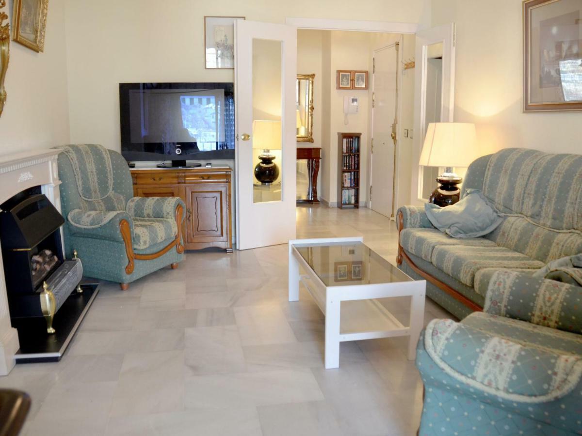 Apartment Carihuela Playa-1 By Interhome Торремолінос Екстер'єр фото